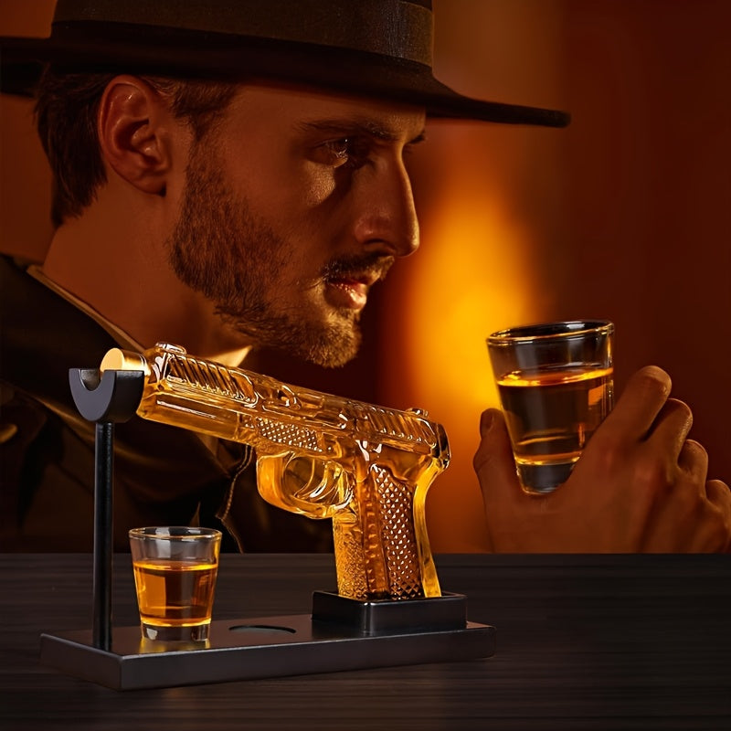 Pistol Design Whiskey Decanter Set with 2 Shot Glasses, Unique Handcrafted Glass Bottle for Whiskey Lovers & Father's Day Gifts