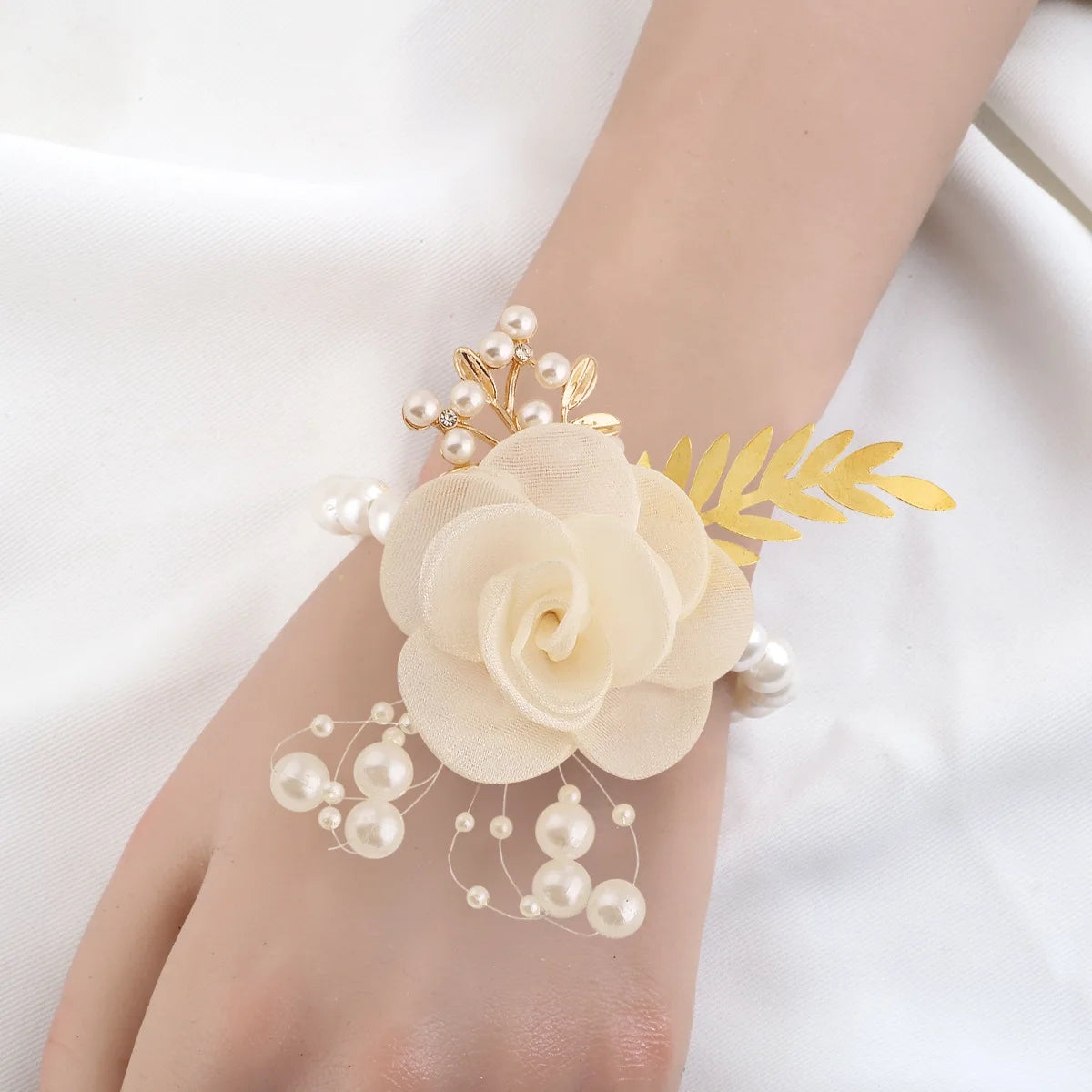 Ansteckschmuck - Floral Unity II